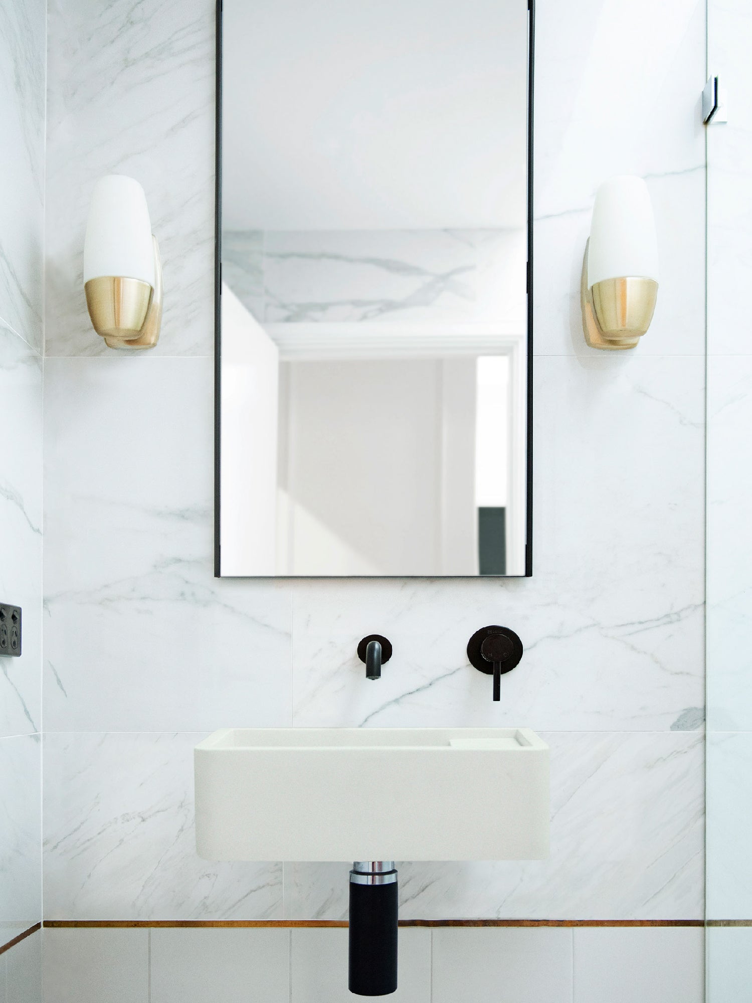 Shelf 01 Concrete Wall Hung Basin w/ Tap Hole & Overflow Kit