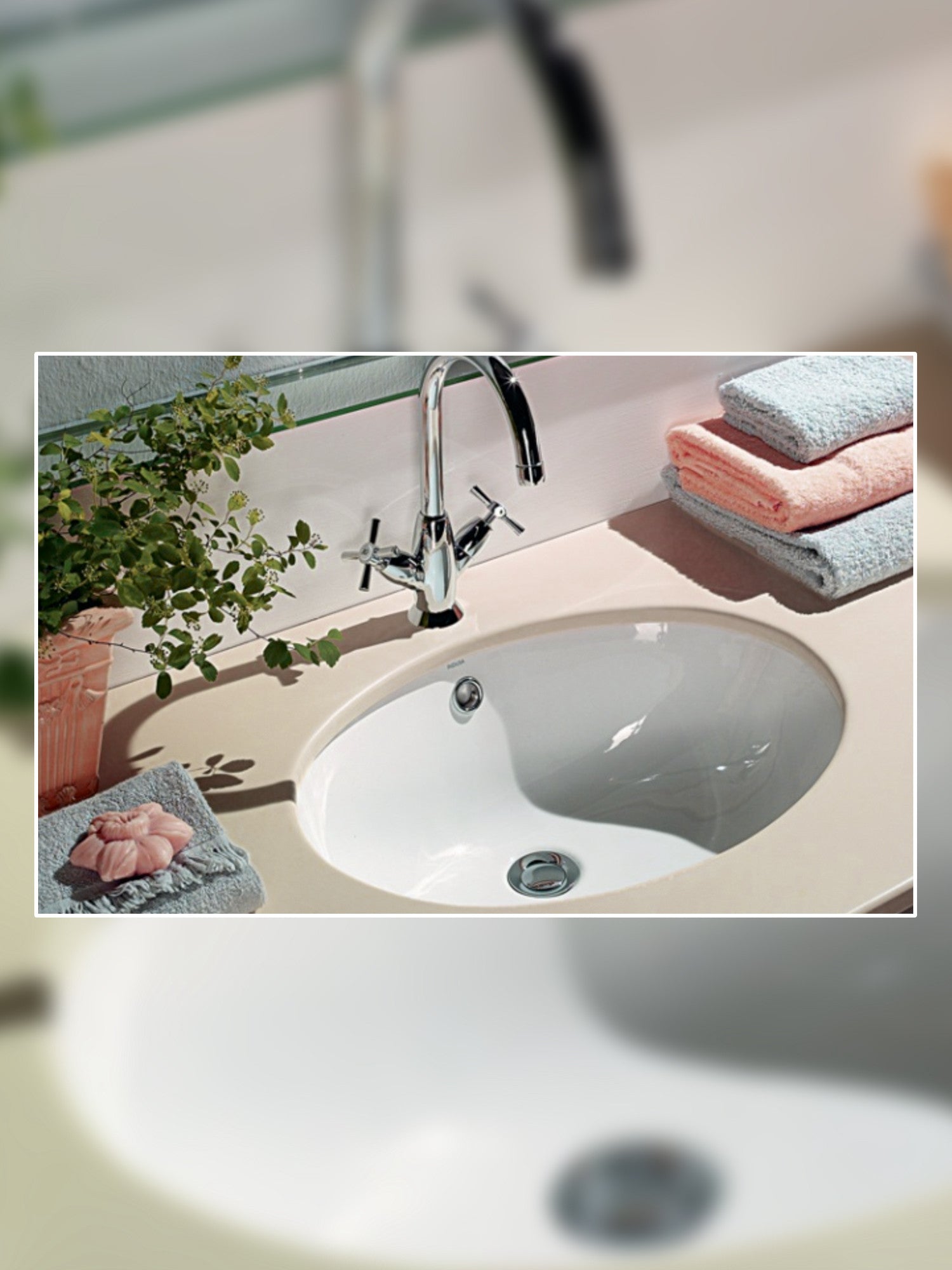 Vouga Oval Undercounter Basin #108350